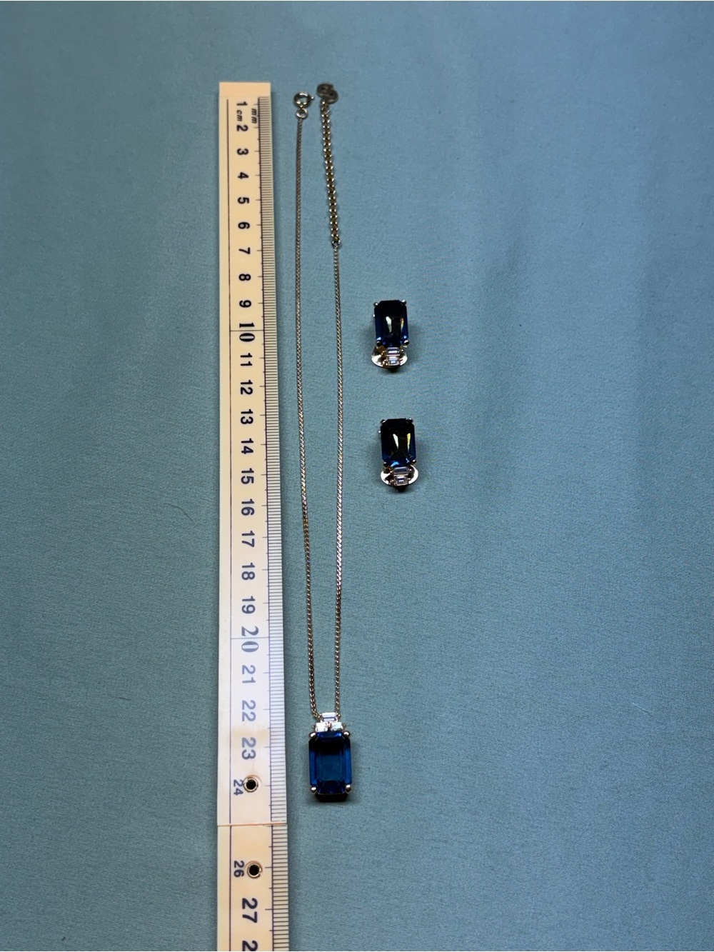 Vintage Christian Dior Blue Crystal Necklace Clip Earrings Demi Parure Signed - Picture 9 of 13